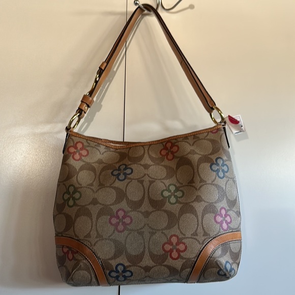 COACH Peyton Signature Clover Hobo/Crossbody bag - Picture 12 of 15
